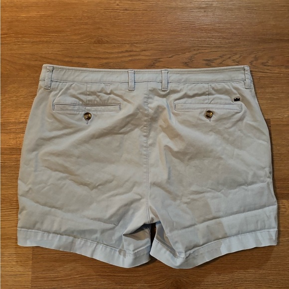 Crown & Ivy shorts — Size 38 - Picture 3 of 5